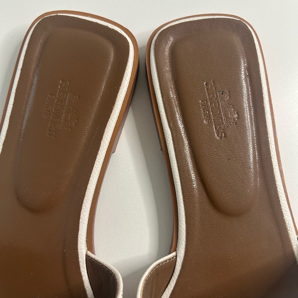 Hermès Oran White Sandal - Picture 4 of 12